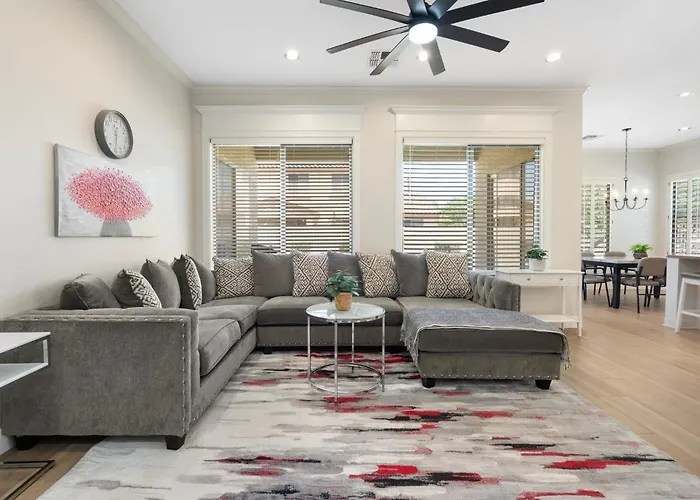 Bella Vista L Family Friendly Escape